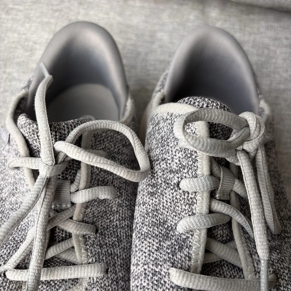 Kizik Madrid Eco Knit Shoes Heather Gray Lace Up Sneakers Mens 10 Womens 11.5